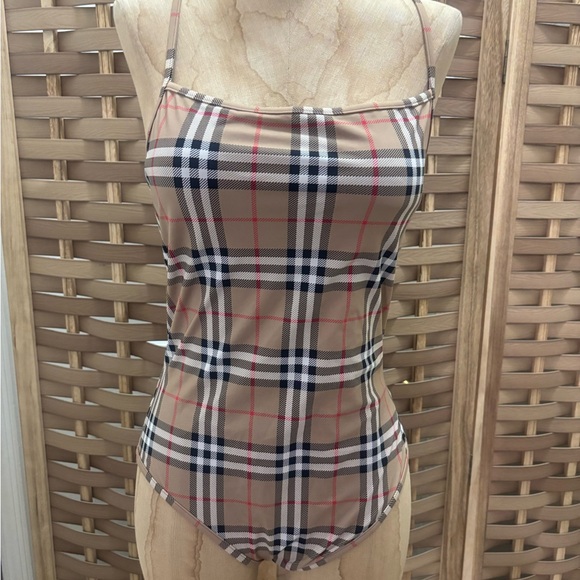 Burberry bathing suit - Picture 3 of 9